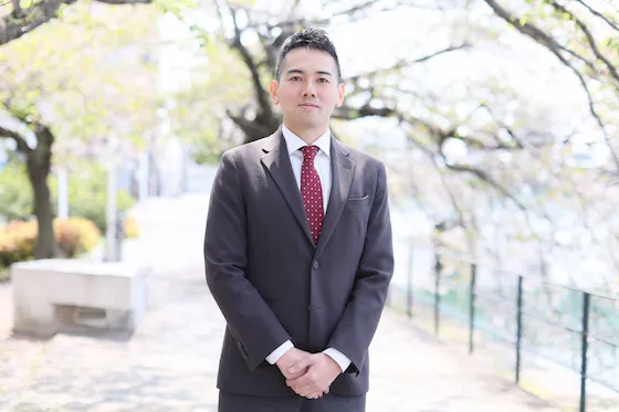 代表行政書士 海田和裕